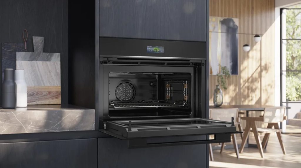 תנור אפיה בילד אין סימנס CM724G1B1  שחור